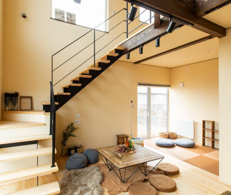 天然無垢材の床が気持ちいい